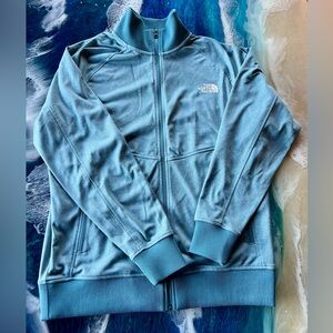 NWOT! The Northface Full Zip 2 Pocket Jacket Size Large Color Blue PLEASE OFFER!